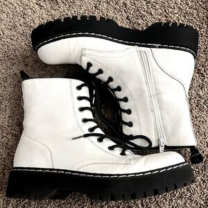 unionbay white combat boots women’s size 9